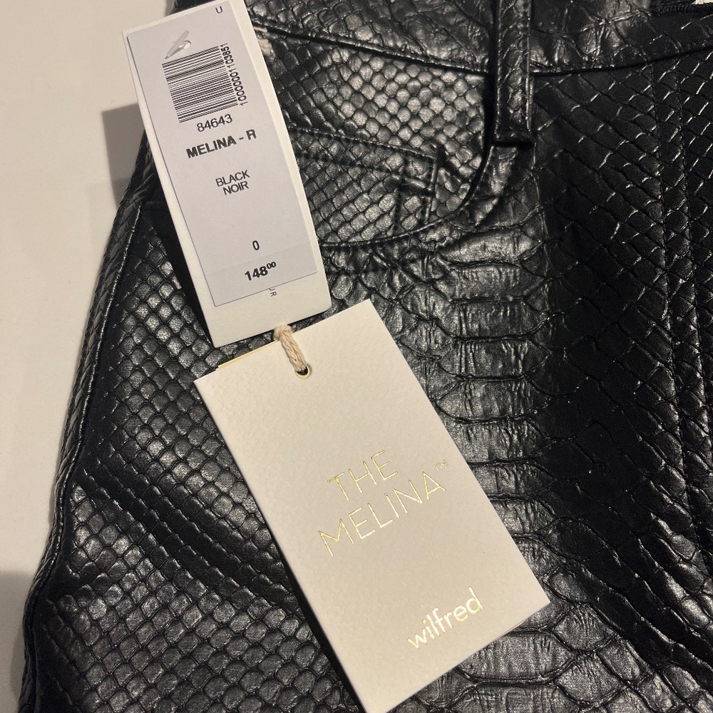 Aritzia Wilfred THE MELINA black leather pants